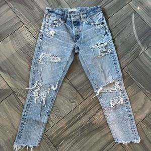 MOUSSY Vintage Creston Tapered Distressed Jeans like new!